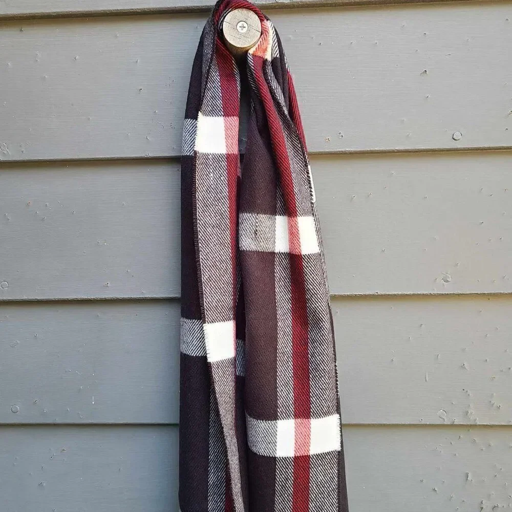 Source Unknown new scarf